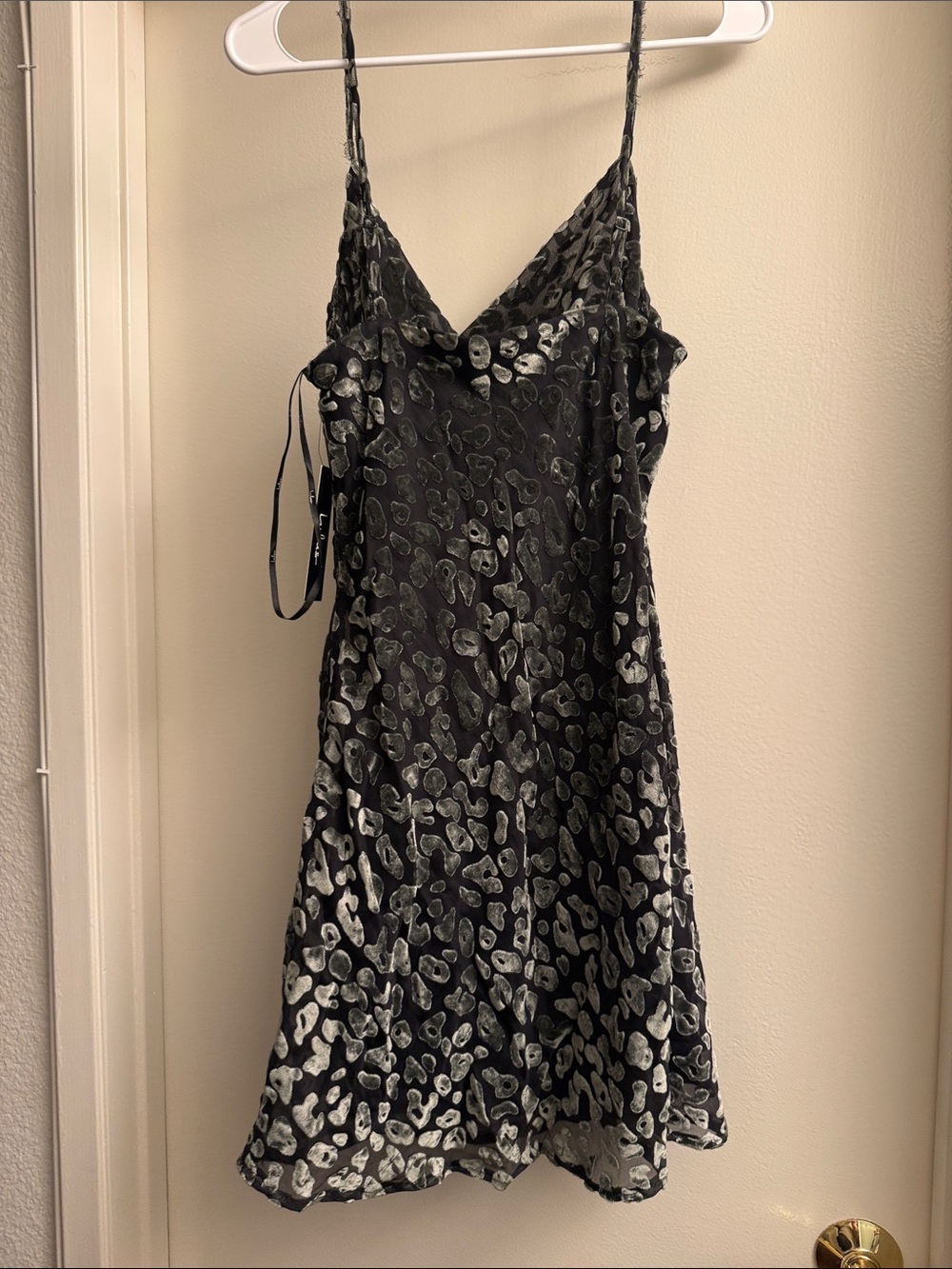 NWT Lulus Lady in Love Black Leopard Print Velvet Mini Dress